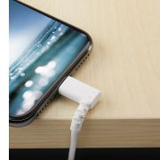 StarTech-com-1-m-gehoekte-Lightning-naar-USB-kabel-Apple-MFi-gecertificeerd-wit