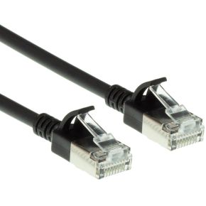 ACT Zwarte 5 meter LSZH U/FTP CAT6A datacenter slimline patchkabel snagless met RJ45 connectoren