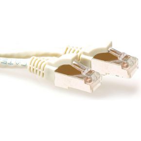ACT Ivoor 20 meter SFTP CAT6A patchkabel snagless met RJ45 connectoren