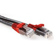 ACT Zwarte 2 meter U/UTP CAT6A patchkabel cross met RJ45 connectoren