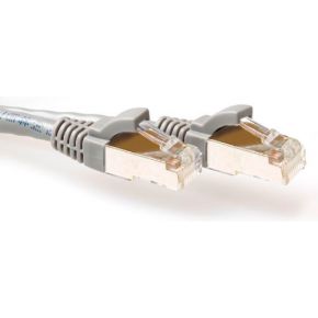 ACT Grijze 7 meter SFTP CAT6A patchkabel snagless met RJ45 connectoren