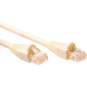 ACT Ivoor 15 meter U/UTP CAT5E patchkabel snagless met RJ45 connectoren