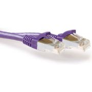 ACT Paarse 15 meter LSZH SFTP CAT6A patchkabel snagless met RJ45 connectoren