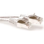 ACT Witte 30 meter LSZH SFTP CAT6A patchkabel snagless met RJ45 connectoren