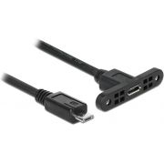 Delock 85245 Kabel USB 2.0 Micro-B female paneelmontage > USB 2.0 Micro-B male 25cm