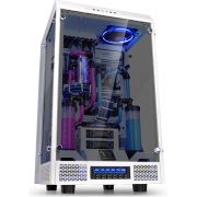Thermaltake-The-Tower-900-White-Behuizing