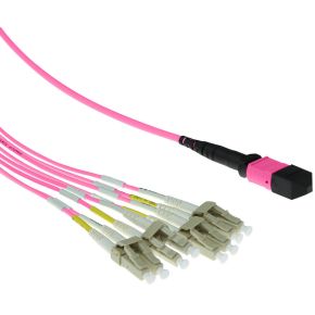 ACT 2 meter Multimode 50/125 OM4 fanout patchkabel 1 X MTP female - 4 X LC duplex 8 vezels