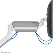 Neomounts-monitorarm-voor-curved-ultra-wide-schermen