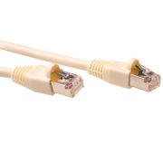 ACT Ivoor 1,5 meter SF/UTP CAT5E patchkabel snagless met RJ45 connectoren