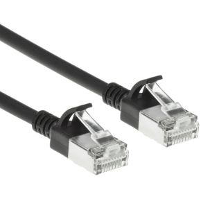 ACT Zwarte 1 meter LSZH S/FTP CAT7 slimline patchkabel snagless met RJ45 connectoren