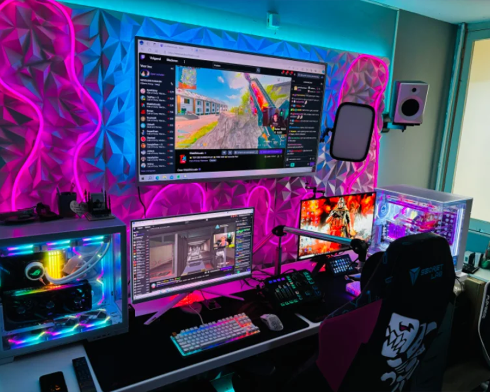 Megekko golden case badge winnaar augustus  2024