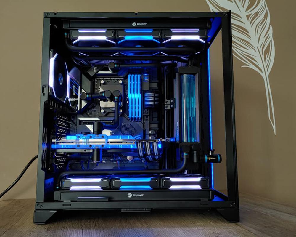 Megekko golden case badge winnaar augustus  2022