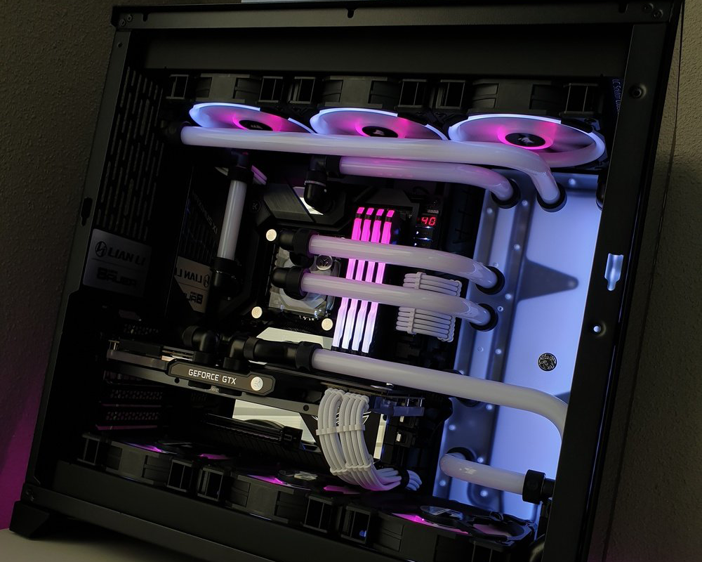 Megekko golden case badge winnaar november 2021