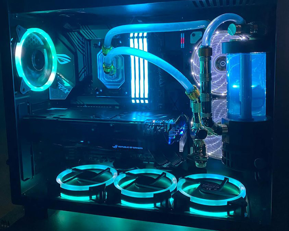 Megekko golden case badge winnaar november 2020