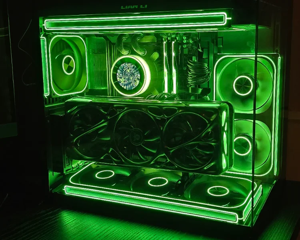 Megekko golden case badge winnaar november 2025