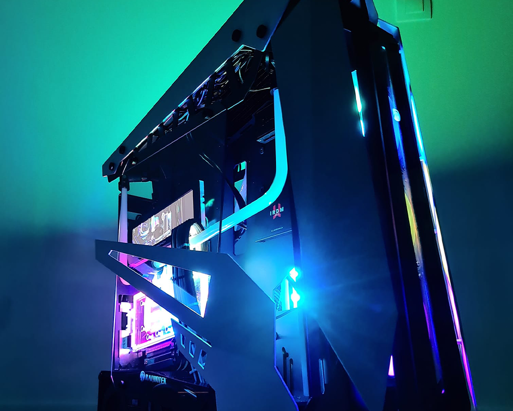 Megekko golden case badge winnaar augustus  2022