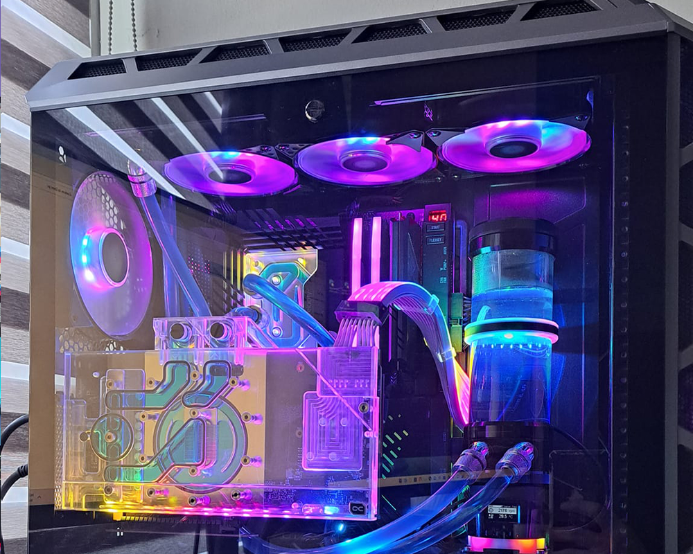 Megekko golden case badge winnaar maart 2023