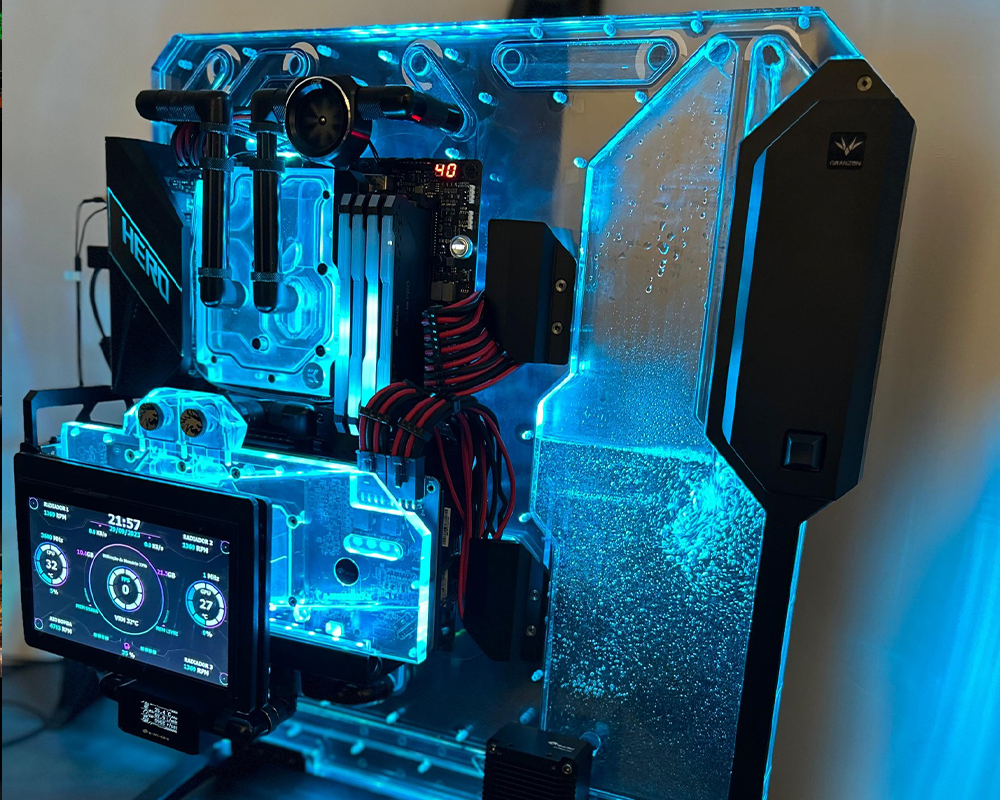 Megekko golden case badge winnaar oktober 2023